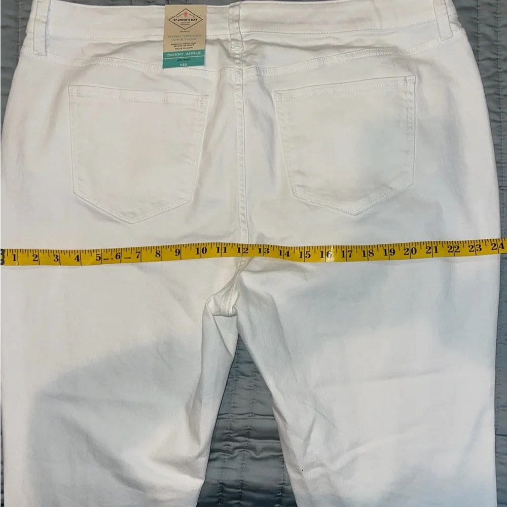 St. John's Bay White Skinny Leg Jeans / Pants-2 Pair (1 NWT) Size 20W - Picture 5 of 10